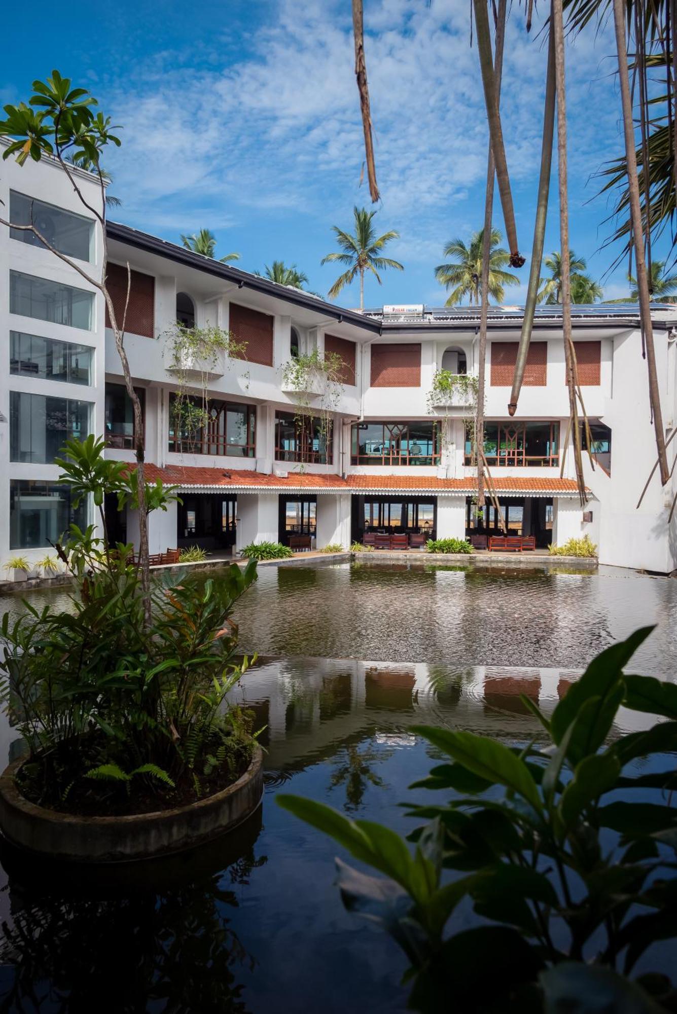 Tangerine Beach Hotel Kalutara Exterior foto